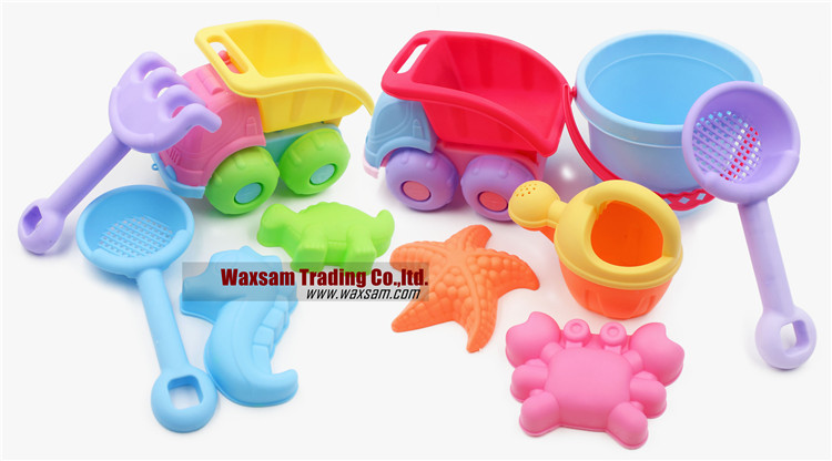 beach sand play set